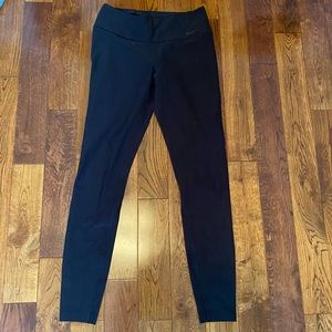 Black nike leggings size small